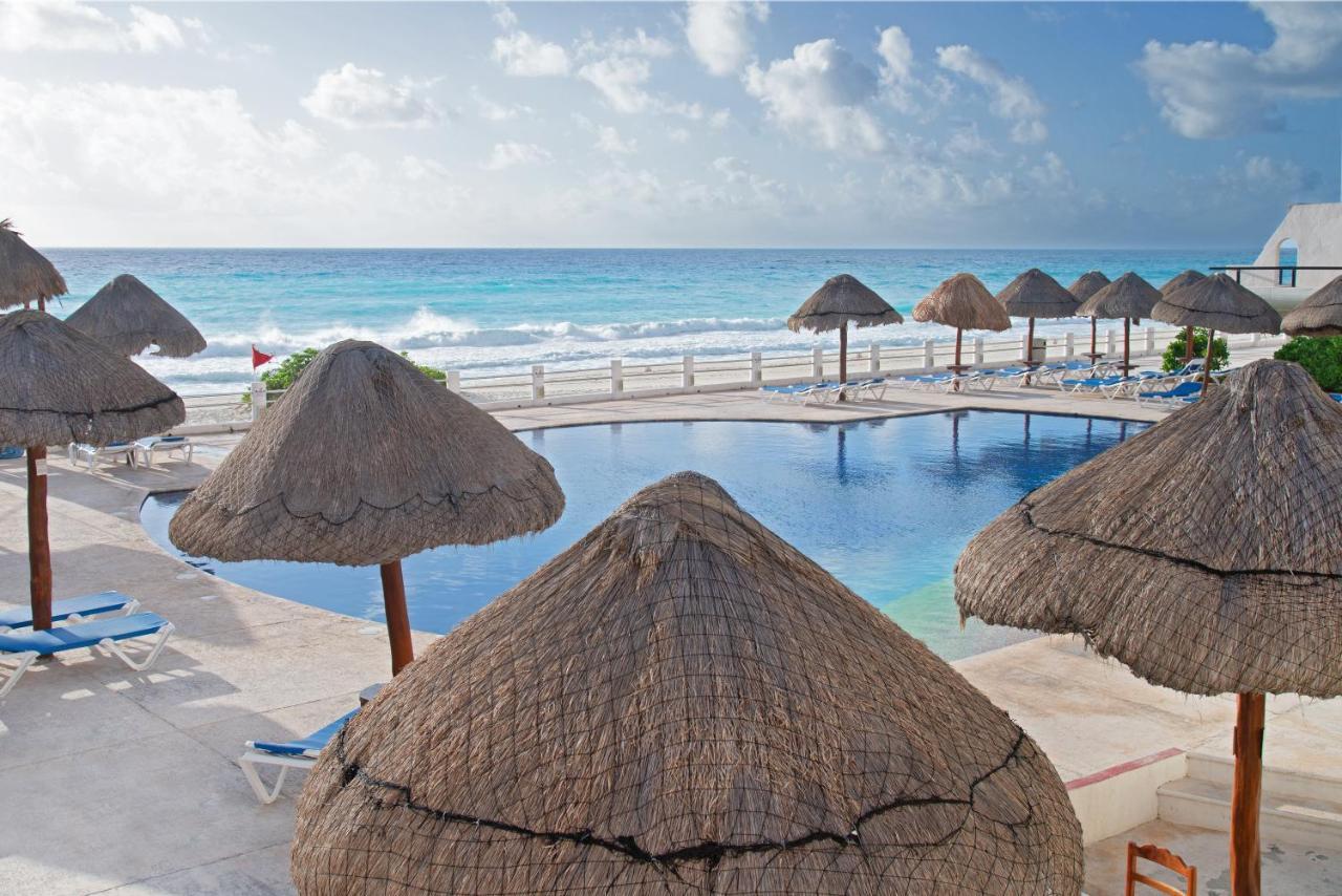 Ferienwohnung Cozy Ocean Front Penthouse At Marlin Beach Cancún Exterior foto