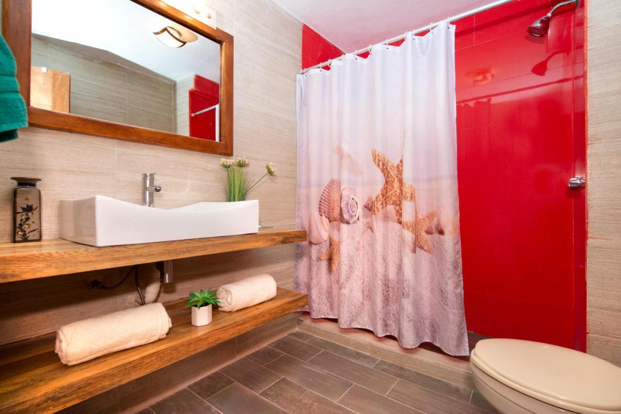 Ferienwohnung Cozy Ocean Front Penthouse At Marlin Beach Cancún Exterior foto